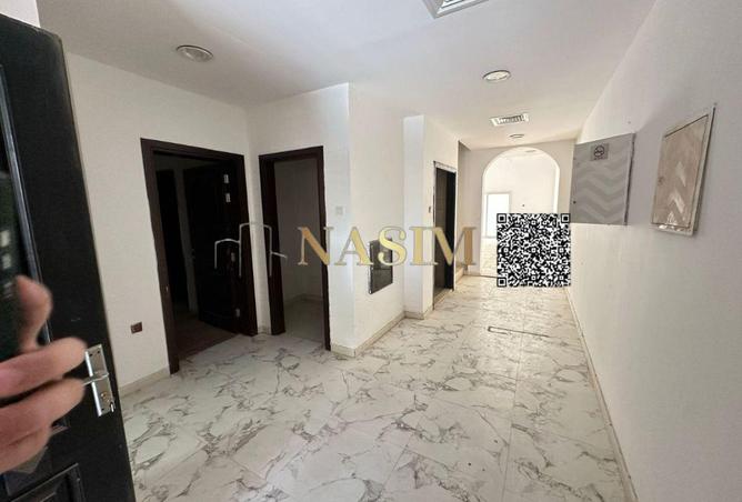 57386936 - Property Image 2