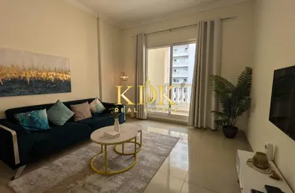 Apartment - 2 Bedrooms - 3 Bathrooms for rent in Plaza Residences 1 - Plaza Residences - District 13 - Jumeirah Village Circle - Dubai