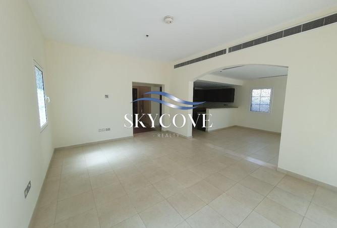 73840552 - Property Image 2