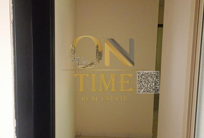 90927970 - Property Image 2