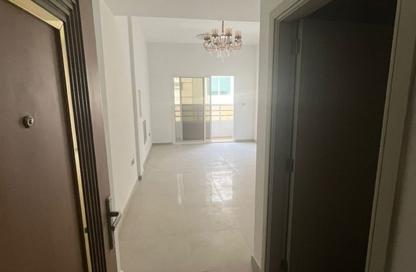 Apartment - 1 Bedroom - 2 Bathrooms for rent in Al Jurf Industrial 3 - Al Jurf Industrial - Ajman Apartment - 1 Bedroom - 2 Bathrooms for rent in Al Jurf Industrial 3 - Al Jurf Industrial - Ajman