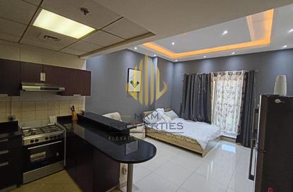 Apartment - Studio - 1 Bathroom for rent in Eagle Heights - Dubai Sports City - Dubai