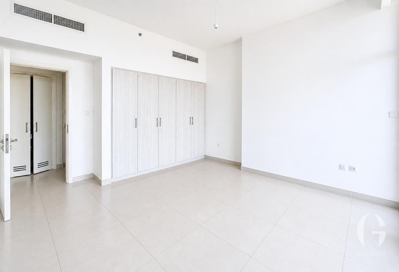 Generous Layout | Modern Living | Peaceful Setting photo 7