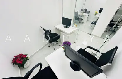 مكتب - غرفة نوم - 1 حمام للايجار في ريم ريزدنسي - الكرامة - دبي