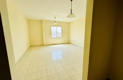 Apartment - Studio - 1 Bathroom for sale in Building T07 - Spain Cluster - International City - Dubai