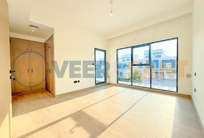 60533106 - Property Main Image