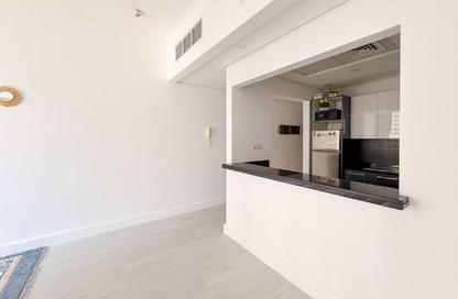Apartment - 1 Bedroom - 2 Bathrooms for rent in Silverene Tower B - Silverene - Dubai Marina - Dubai