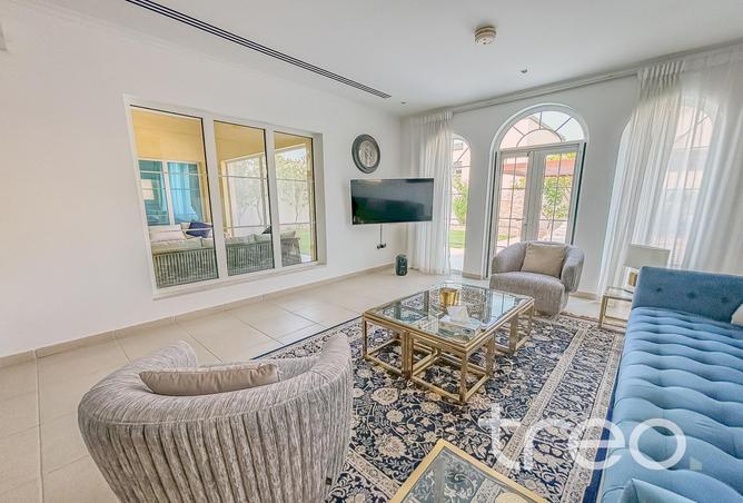 84888183 - Property Image 2
