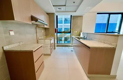 شقة - 2 غرف نوم - 3 حمامات للايجار في جميرا جاردن سيتي - السطوة - دبي