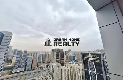 شقة - غرفة نوم - 2 حمامات للايجار في الممزر بلازا - شارع التعاون - التعاون - الشارقة