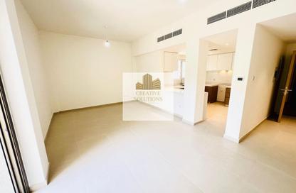 Apartment - 1 Bedroom - 1 Bathroom for rent in The Gardens Buildings - The Gardens - Dubai