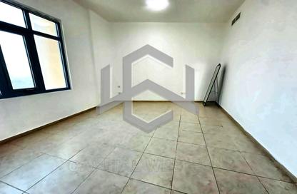 Apartment - 2 - 2 for rent in Palace Tower 2 - Palace Towers - Dubai Silicon Oasis - Dubai