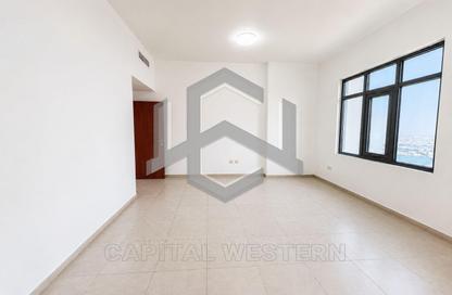 Apartment - 2 - 2 for rent in Palace Tower 2 - Palace Towers - Dubai Silicon Oasis - Dubai