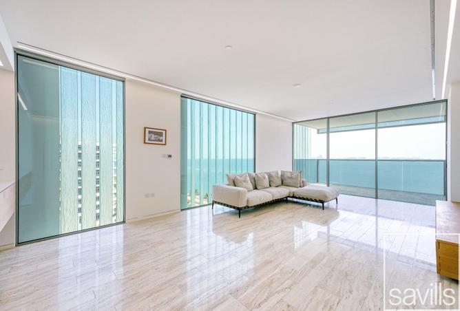 Luxury Living | Sea Burj Al Arab View | Vacant