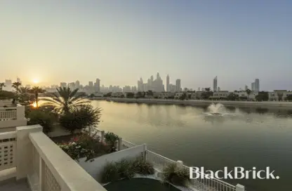 Villa - 5 Bedrooms - 4 Bathrooms for sale in Zulal 3 - Zulal - The Lakes - Dubai
