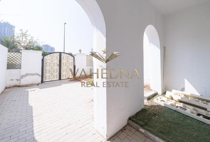 105957383 - Property Image 3