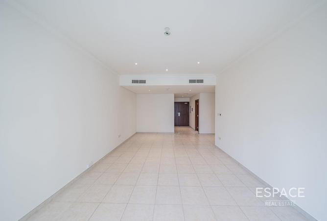 82812070 - Property Image 2