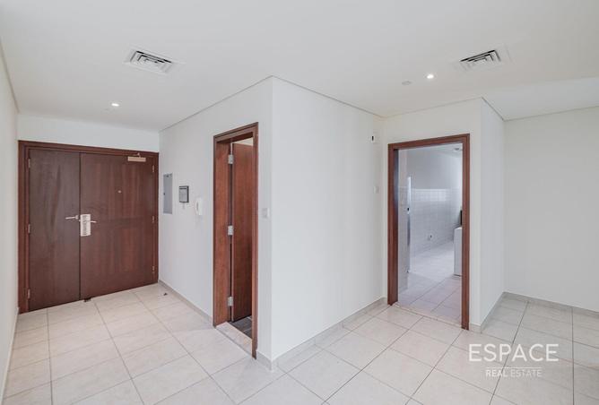 82812070 - Property Image 3