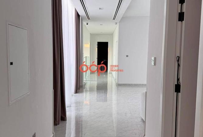 71123434 - Property Image 2