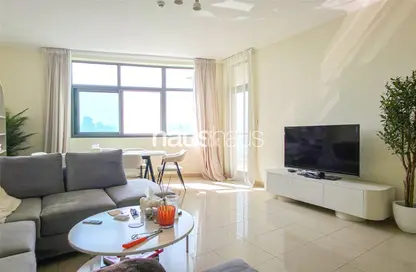 Apartment - 2 Bedrooms - 2 Bathrooms for rent in The Links West Tower - The Links - The Views - Dubai