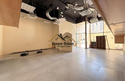 Shop - Studio - 1 for rent in Rose Building - Al Jaddaf - Dubai