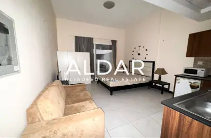 شقة - 1 حمام للايجار في ساحة نايتبريدج - الضاحية 13 - قرية جميرا الدائرية - دبي