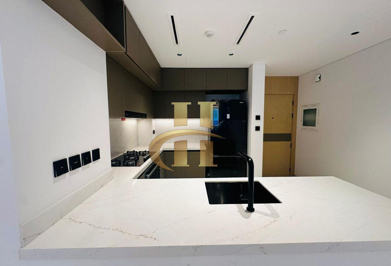 Massive 2 bhk + maid | Pool View | Fitted Kitchen photo 9