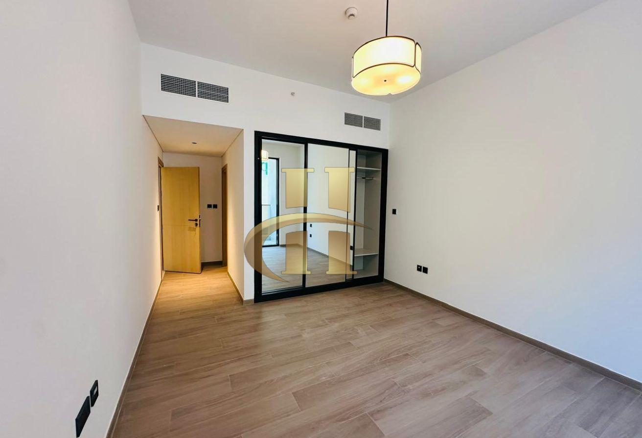 Massive 2 bhk + maid | Pool View | Fitted Kitchen photo 4