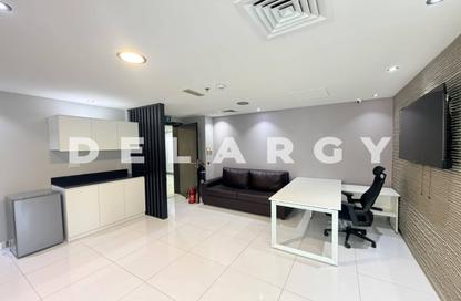 Office Space - Studio - 1 Bathroom for rent in Mazaya Business Avenue BB2 - Mazaya Business Avenue - Jumeirah Lake Towers - Dubai