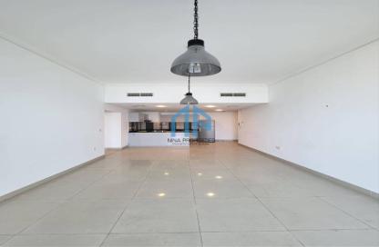 Apartment - 1 Bedroom - 1 Bathroom for rent in Marina Crown - Dubai Marina - Dubai