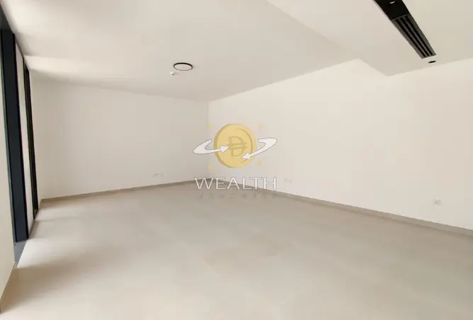 161860352 - Property Image 2