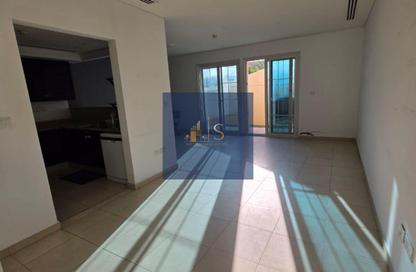 Townhouse - 1 Bedroom - 2 Bathrooms for rent in Nakheel Townhouses - District 12 - Jumeirah Village Circle - Dubai