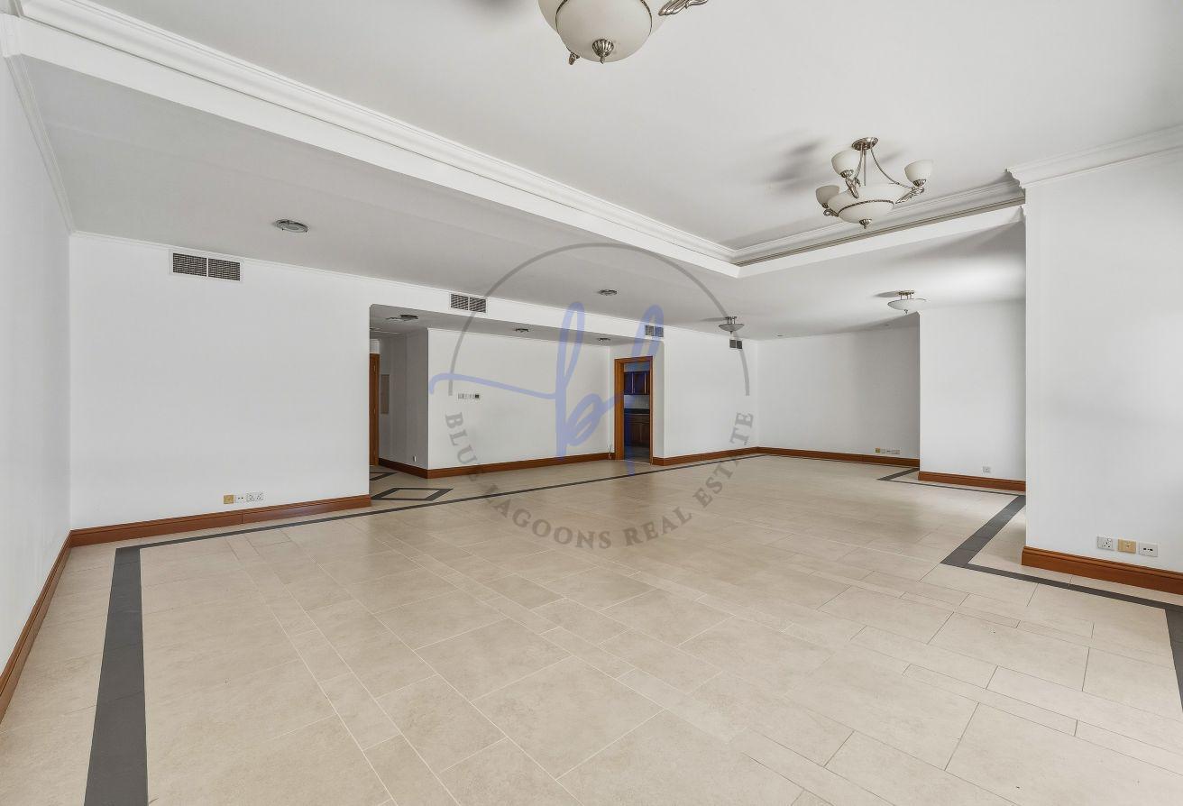 Lush Private Garden | Vacant Now | Villa in Phase2 photo 5