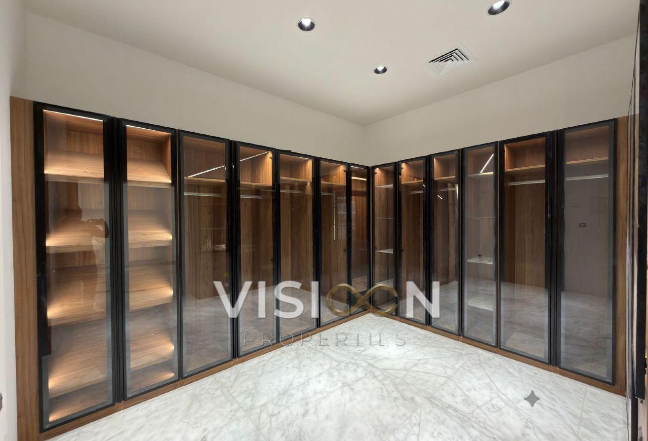 specious 6BR-Brand new And Modern-Elevator photo 14