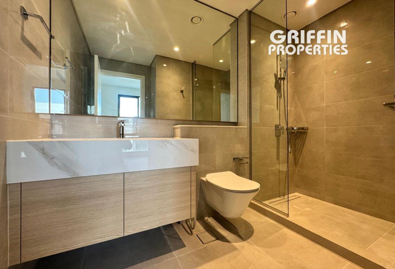 4BED| BRAND NEW | GATED COMMUNITY | AMAZING LAYOUT photo 15