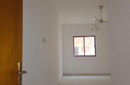 Apartment - 1 Bedroom - 1 Bathroom for rent in Al Butina 9 Building - Al Butina - Sharjah Apartment - 1 Bedroom - 1 Bathroom for rent in Al Butina 9 Building - Al Butina - Sharjah
