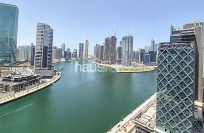 Apartment - 1 Bedroom - 2 Bathrooms for rent in Damac Maison Prive A - Damac Maison Prive - Business Bay - Dubai