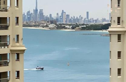 Apartment - 3 Bedrooms - 4 Bathrooms for rent in Jash Hamad - Shoreline Apartments - Palm Jumeirah - Dubai