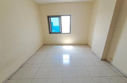 Apartment - 2 - 2 for rent in Al Nabaa Building - Al Naba'ah - Al Sharq - Sharjah