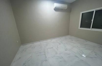 Apartment - 1 Bedroom - 2 Bathrooms for rent in Al Rashidiya Towers - Al Rashidiya - Ajman Downtown - Ajman