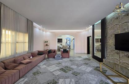 Villa - 5 Bedrooms - 7 Bathrooms for sale in Al Mowaihat 3 - Al Mowaihat - Ajman Villa - 5 Bedrooms - 7 Bathrooms for sale in Al Mowaihat 3 - Al Mowaihat - Ajman