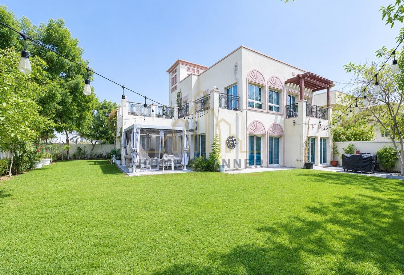 FULLY RENOVATED | CORNER | EXTENDED | FURNISHED photo 21