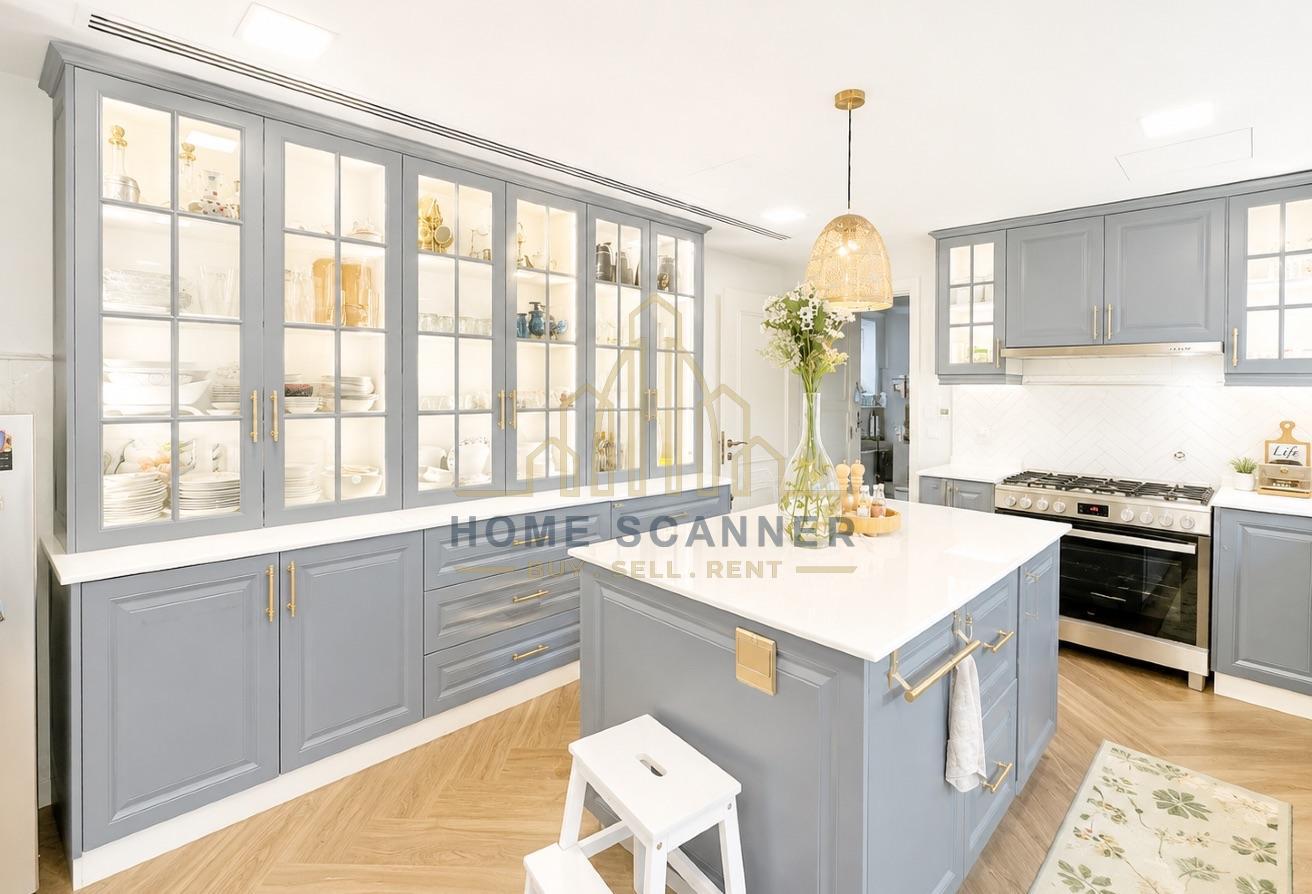 FULLY RENOVATED | CORNER | EXTENDED | FURNISHED photo 9