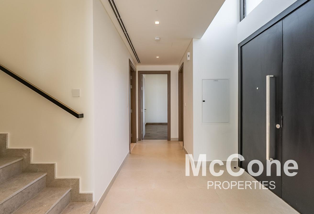 Corner Villa | Landscaped | Type A photo 6