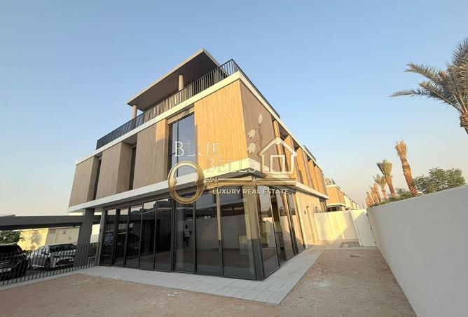 62861154 - Property Main Image