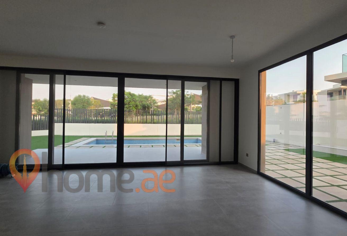 4BR Villa | Private Pool | Landscaped Garden photo 7