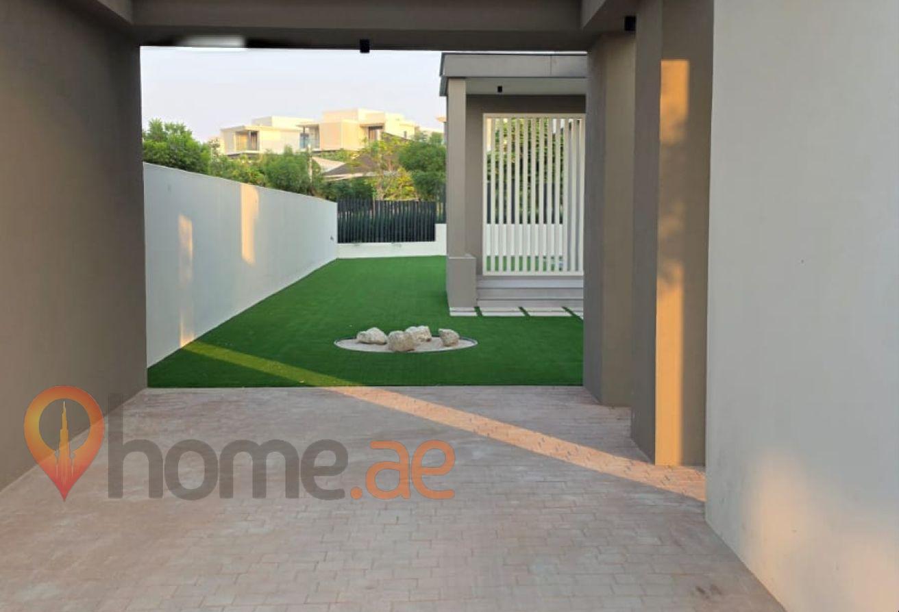 4BR Villa | Private Pool | Landscaped Garden photo 25