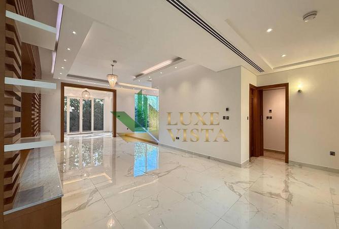 54939171 - صورة العقار 2