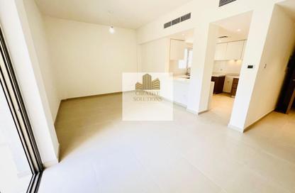 Apartment - 1 Bedroom - 1 Bathroom for rent in The Gardens Buildings - The Gardens - Dubai