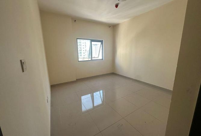 82382090 - Property Main Image